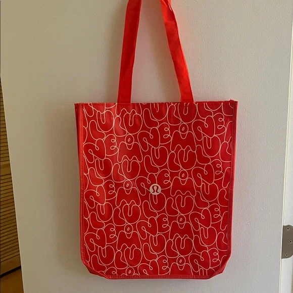 Lululemon Red, Black, and Gray Bags - Picture 5 of 17